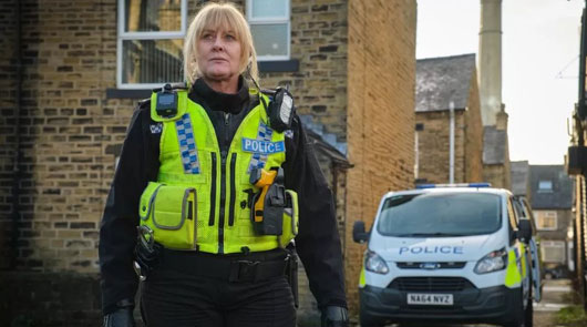 Happy Valley and Riot Women Tour for Small Groups